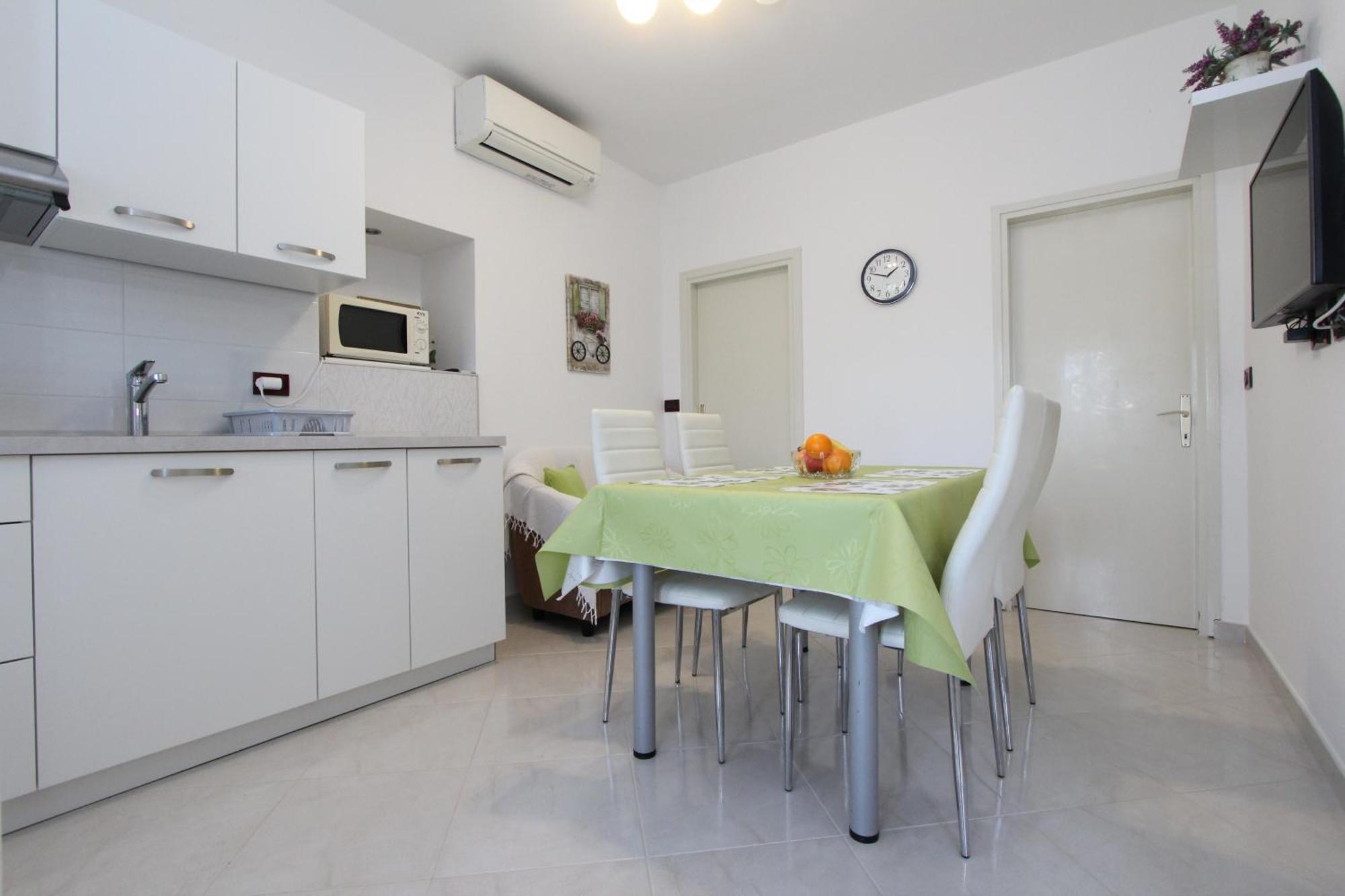 Apartments Luna Rovinj Luaran gambar