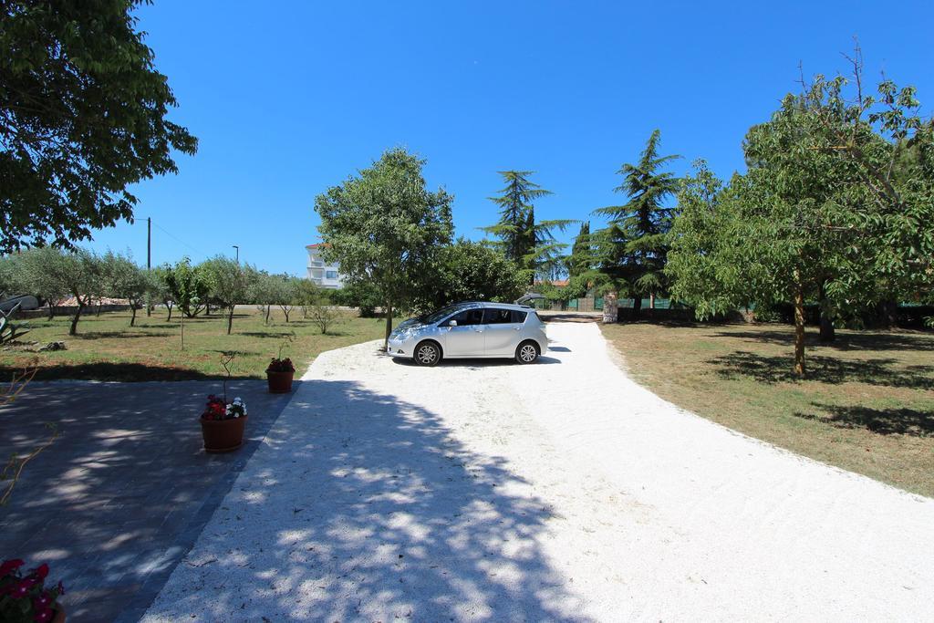 Apartments Luna Rovinj Luaran gambar